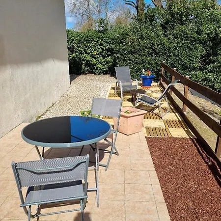 بيت للعطل Entre Dordogne Et Charente En Nouvelle Aquitaine *