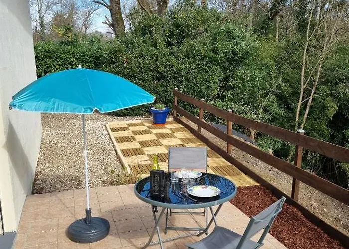 Entre Dordogne Et Charente En Nouvelle Aquitaine بيت للعطل *